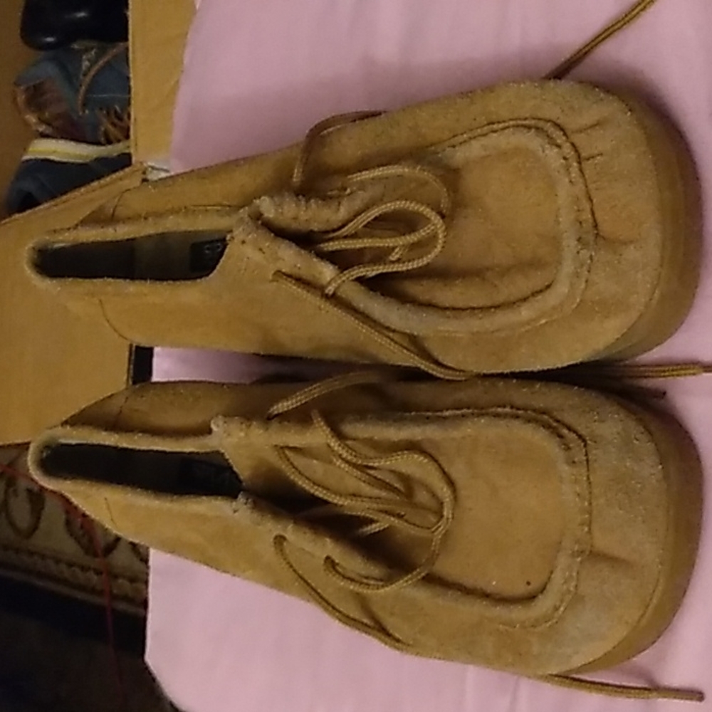 Splash wedge shoes